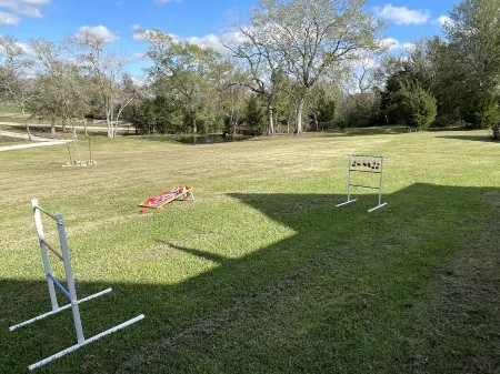 Your 12 Acre Farmhouse Retreat - Relax and Unwind by the Campfire and Pond