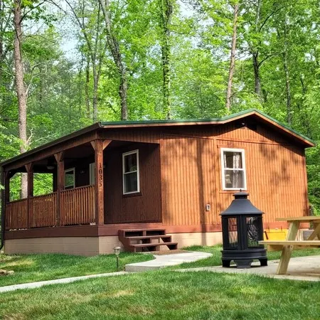 Cabin in the Woods - 5 Miles to Dayton Boat Ramp! 2 miles to NACA Fort Bluff!