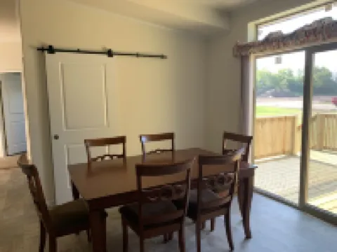 Buck House By The Bay- 4 Season Rural Cozy Cabin Hotels in Nasewaupee