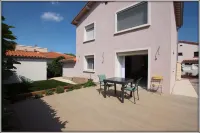 Beautiful villa in the heart of Céret! 세렛 호텔