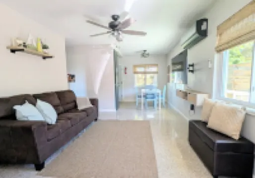 Peaceful Beach Home Fully Equipped!