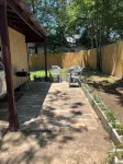 Charming 2-bedroom house with AC, WiFi minutes away from the TX/AR Stateline Các khách sạn gần Sân bay cấp vùng Texarkana