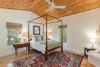 Luxe lodge-Sleeps 12-Close to Resort-Amenity Access