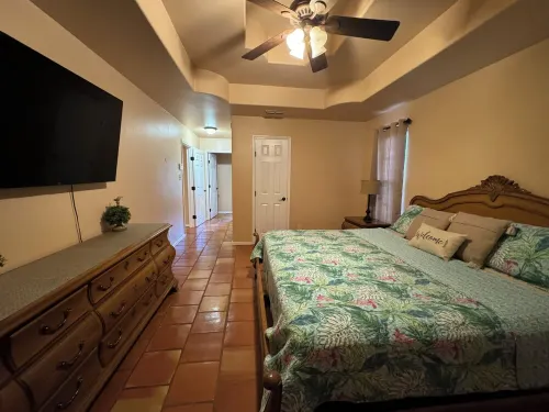 Villa Maria home is min from Beach, SpaceX, Downtown Brownsville and Matamos Mex