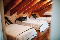 One of a Kind Meadowstream Lodge for 10 Walk Downtown SwimSpa Pool Hot Tub Combo