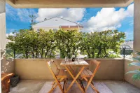 Peaceful 1st Floor Apt. with Soaking Bathtub