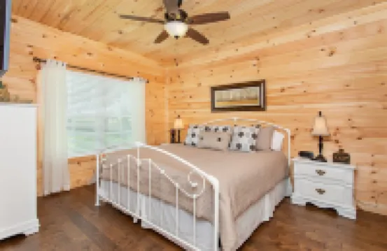 Beautiful cottage with AMAZING view of Barren River Lake!