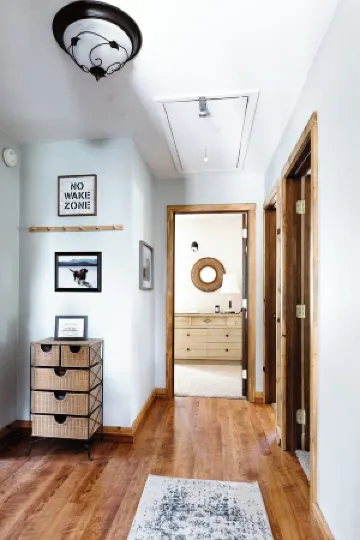 Spacious Family Retreat Cabin w/ 3 Beds in Nature Oasis + Close to Lake