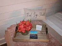 The Red Dog Chalet Couples Retreat w/ Hot Tub Hotels in Mingo County