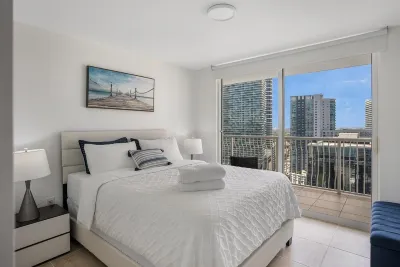 Beautiful 3 bedroom apartment in Brickell Miami