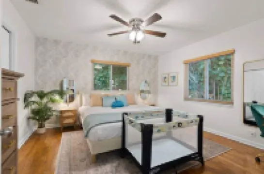 Kokomo - Near Ami Beaches, Private Heated Pool, Spa, 2 Kings, 5 Bdrm, Game Room