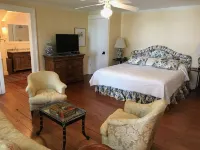 'Pop Castle' Historic Gem on the Rappahannock River Lancaster County 호텔