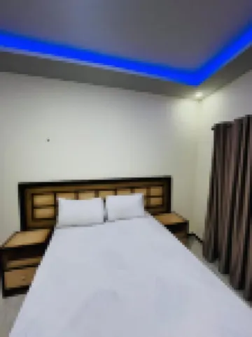 Royal Palace 304 Home