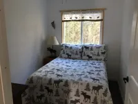 Meghan’s Mighty Moose-  spacious family cabin
