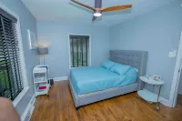 3-bedroom vacation home 5 minutes from High Point University Hotel dekat High Point Station