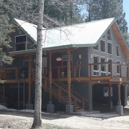 Beautiful Mountain Retreat Just Minutes From the Slopes!!