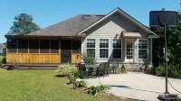 COZY WATERFRONT COTTAGE WITH BEAUTIFUL VIEWS-PET-FRIENDLY - 3-Star