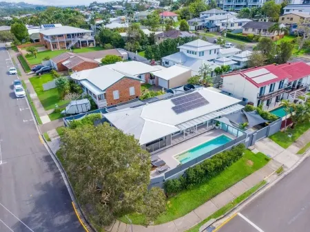 'La Vida' Mooloolaba - Just Steps To The Beach