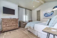 STEPS From Rosemary!  Private Pool, Carriage House!