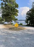T's Fish Camp--Crappie Are Biting—Sleeps up to Six