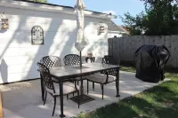 Columbia House. Unique, Comfortable Cape Cod Home. Pet Friendly.