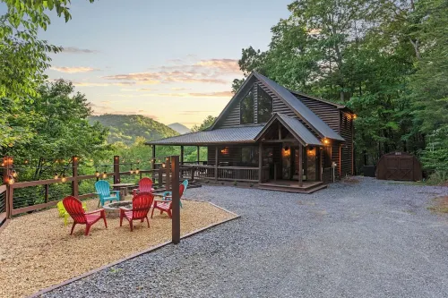 Spectacular view, hot tub, 2 fire pits, game room, dog-friendly!