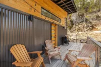 Family-Friendly Home Near Schweitzer Shuttle with Breathtaking Views