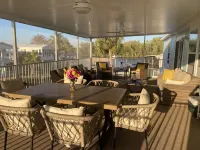 Weekly/Monthly Discount: NEW Waterfront Home/Room for Boat/Close to Springs