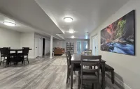 Cedar City, Basement Apartment. Five minutes from the I-15. Pet, family friendly