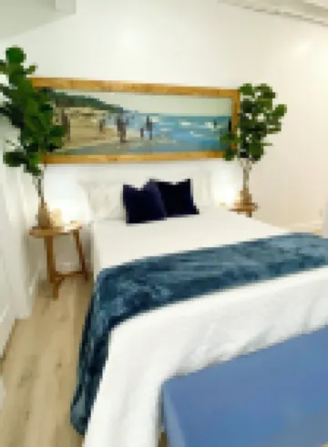 Getaway WithInn-Relaxation Centrally Located to Beaches and Walkable Restaurants