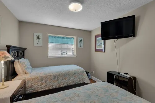 Edith's Bungalow in Beautiful Seascape! - Great Vacation Value and location!
