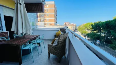 House of the ASPRI elegant apartment in the center of Vasto Hotel a 