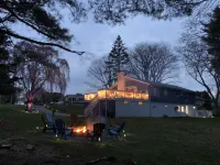Niantic Bay & Play House