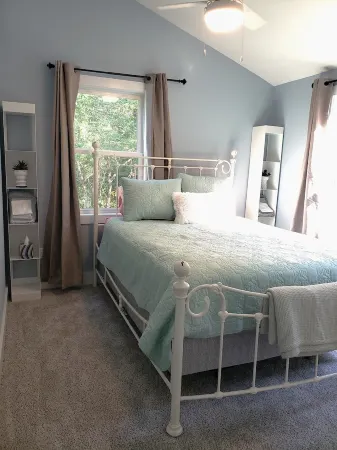 18-Acre Waterfront Sanctuary: Peace & Privacy