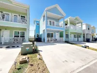 Beautiful And Cozy Bayfront Getaway at Port Isabel