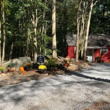 Critter Cottage at Coops Creek Cabins
