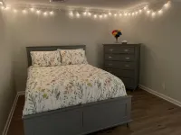 My little place Cozy Open concept for quiet time. Hotels near Sikorsky