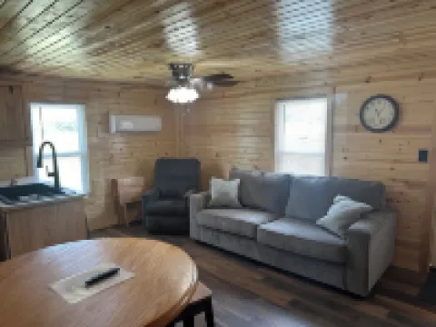Unit B Country home apartment near Warrensburg