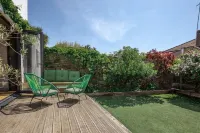 Beautiful and spacious Edwardian home by the seaside Durrington-on-Sea 주변 호텔