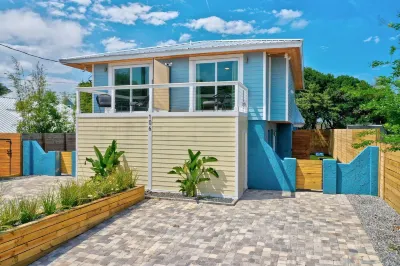 Beachside Duplex A St. 존스 카운티 오션 피어 & 코츠 공원 주변 호텔