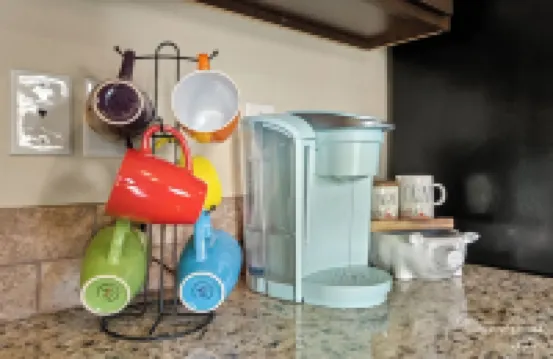 The Colorful Casa: Near AMP/Promenade/Bike Trails