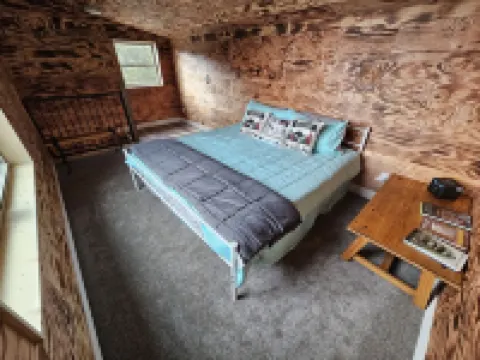 Off-Grid Tiny House Treehouse, re-live your childhood fantasy and dream!