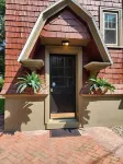 Historical Home Close To Downtown