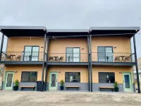 Cozy Wolf Lodge — Unit 3