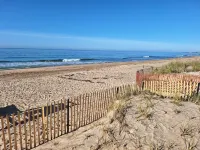 Westerly Getaway- Short drive to the beach, Walk to Downtown Shops & Restaurants