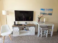 Hilo Lagoon 2 BD Condo-A/C, Pool