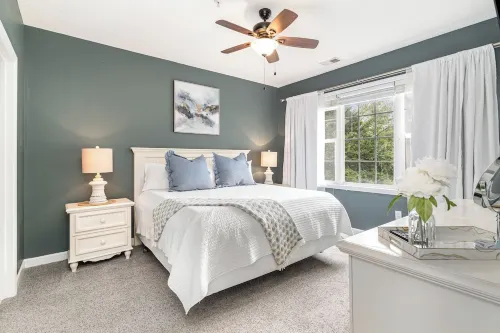 ★Extended Stays Welcome★ Sunny & Spacious Coastal Retreat☀