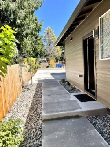 Cozy Downtown Apartment 2br/1bth