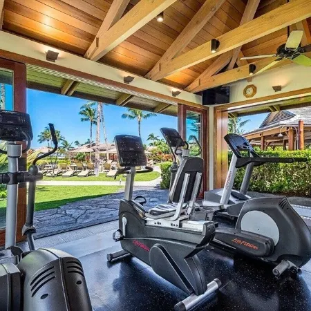 Highly upgraded, Ocean View Kolea Penthouse