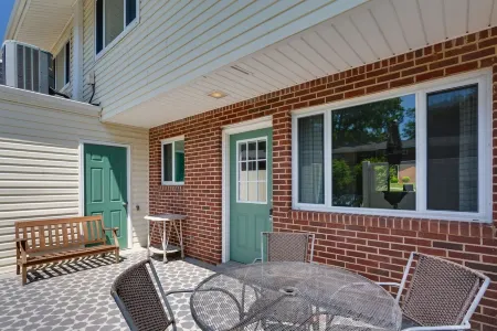 Let's Gogh State! Отели рядом с достопримечательностью «JC Raulston Arboretum at NC State University»